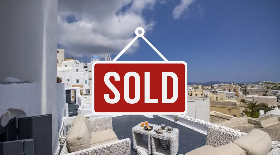 Exceptional Property in Santorini Pyrgos