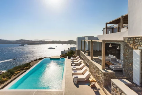 Exquisite Mykonos Villa: A Haven of Luxury 13