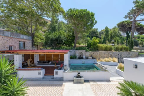 Luxurious Villa in Karystos, Evia 13