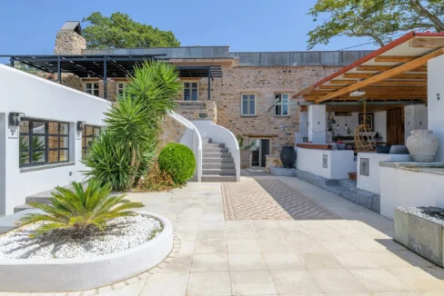 Luxurious Villa in Karystos, Evia 15