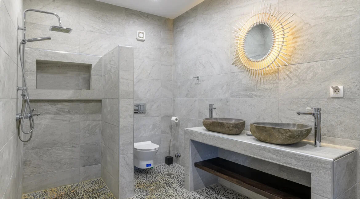 Luxurious Villa in Karystos, Evia 16