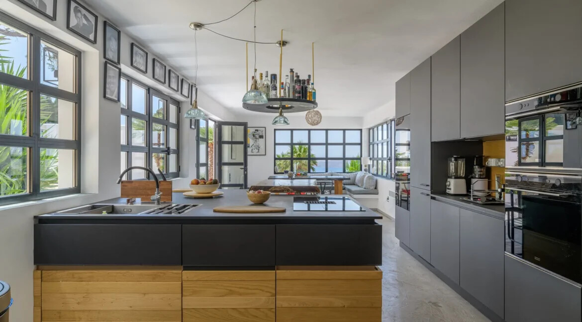 Luxurious Villa in Karystos, Evia 21