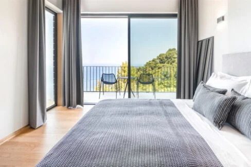 Luxurious Villa with Breathtaking Views in South-Western Lefkada 25