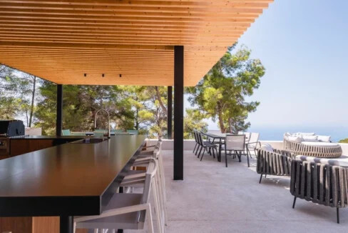 Luxurious Villa with Breathtaking Views in South-Western Lefkada 5