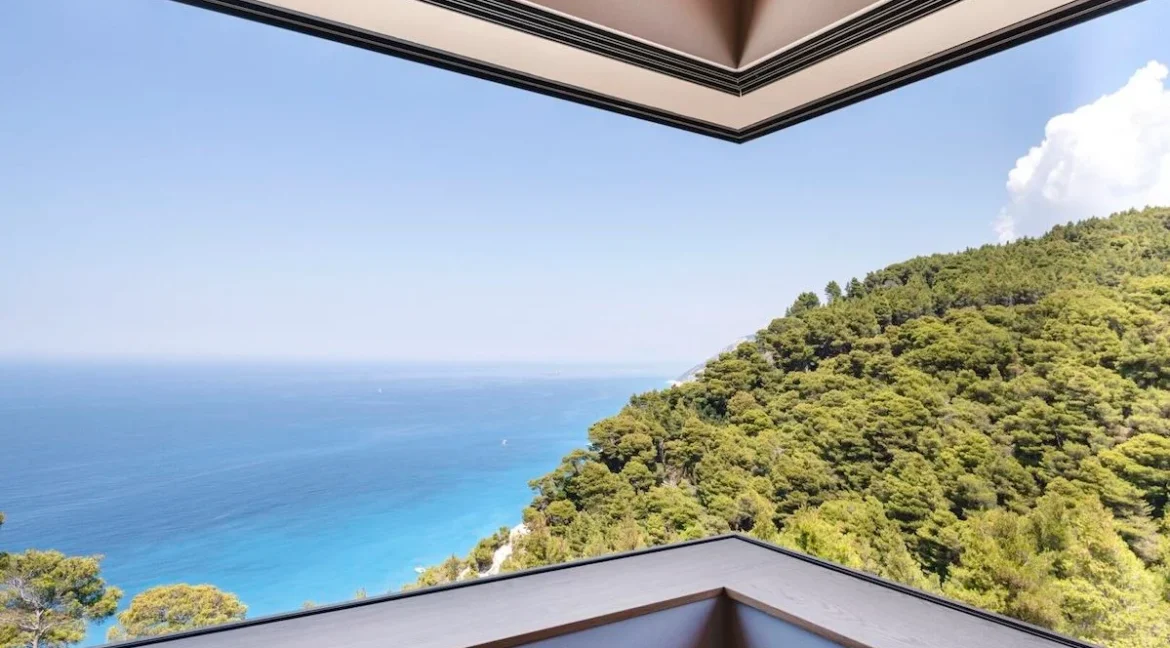 Luxurious Villa with Breathtaking Views in South-Western Lefkada 7