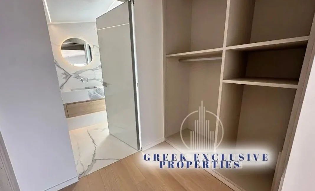 Luxury Apartment Glyfada 4