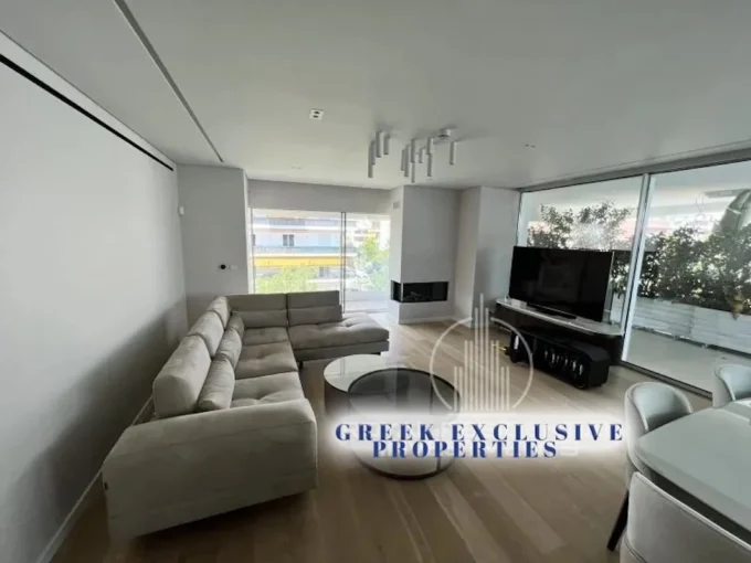 Luxury Living Apartment in Glyfada