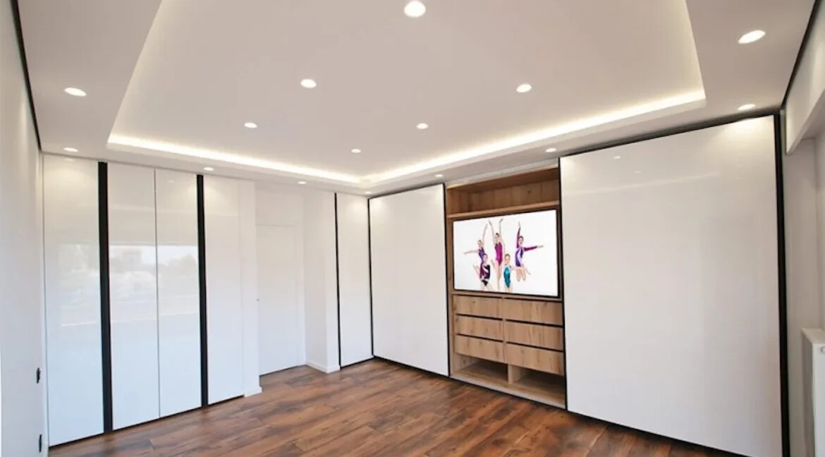 Luxury Living in Panorama of Voula, Athens 17