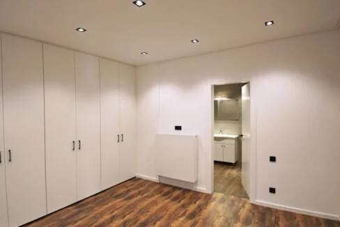 Luxury Living in Panorama of Voula, Athens 5