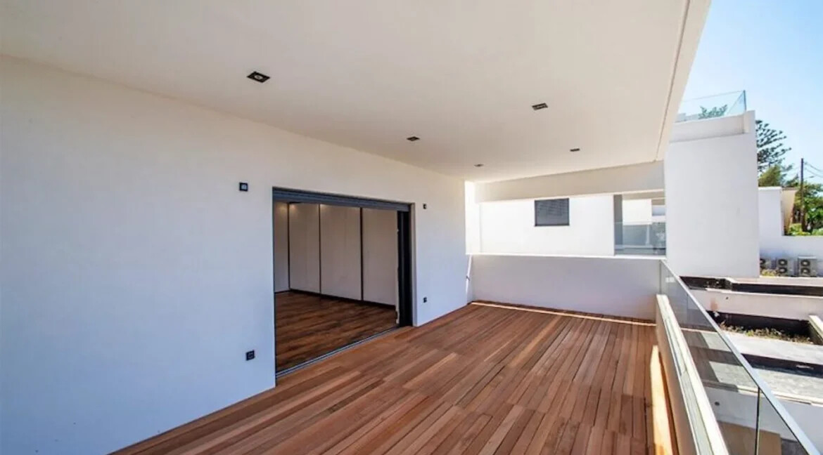 Luxury Living in Panorama of Voula, Athens 8