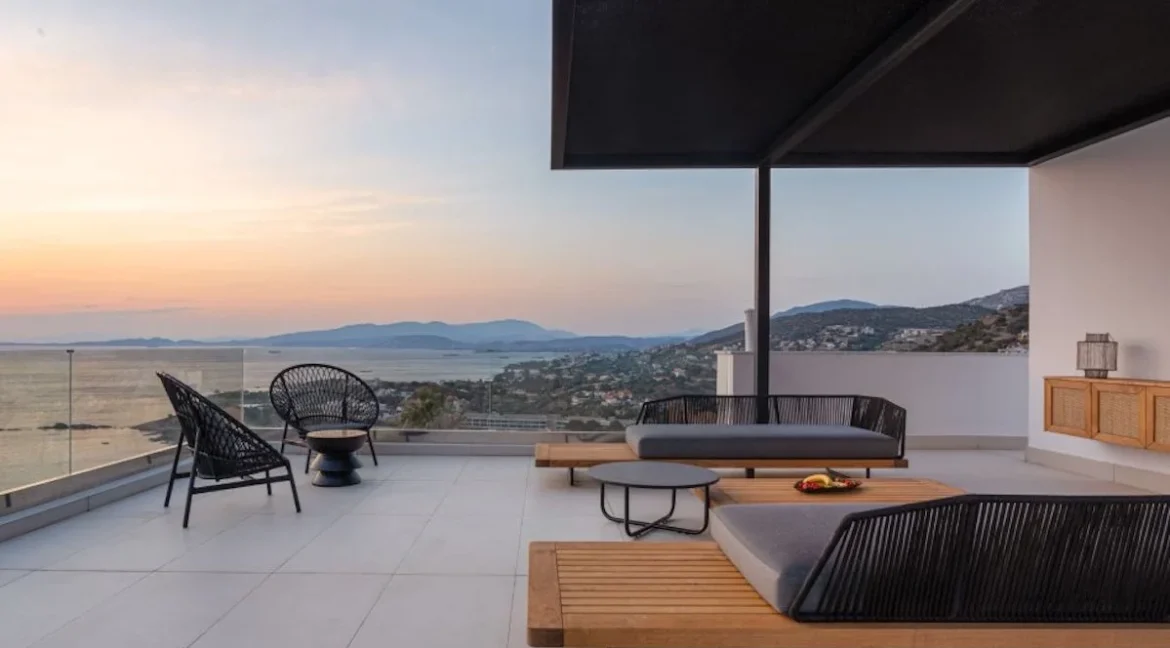Luxury Living in Saronida Athens 16