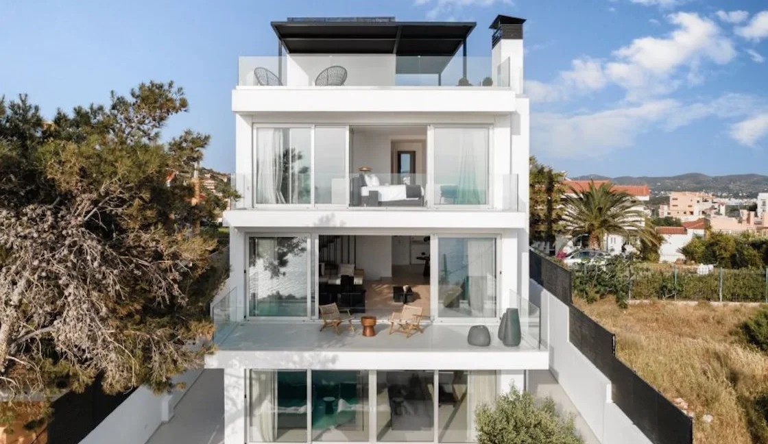 Luxury Living in Saronida Athens 48