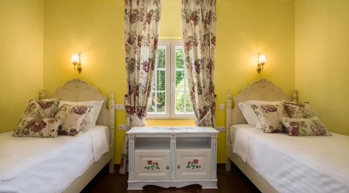 Luxury Villa for Sale in Corfu Town 10