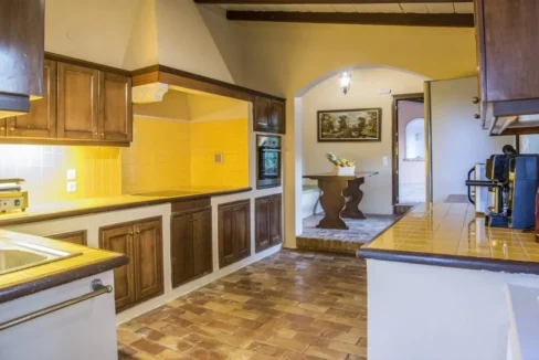Luxury Villa for Sale in Corfu Town 12