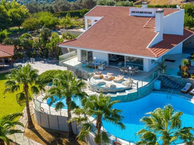 Luxury Villa in Rethymno, Crete