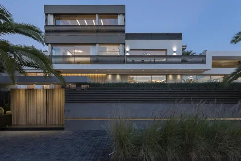 Luxury of this Beachfront Villa in Kavouri, Vouliagmeni 16