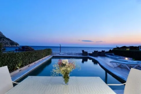 Oceanfront Residence for Sale in Anavyssos Athens19