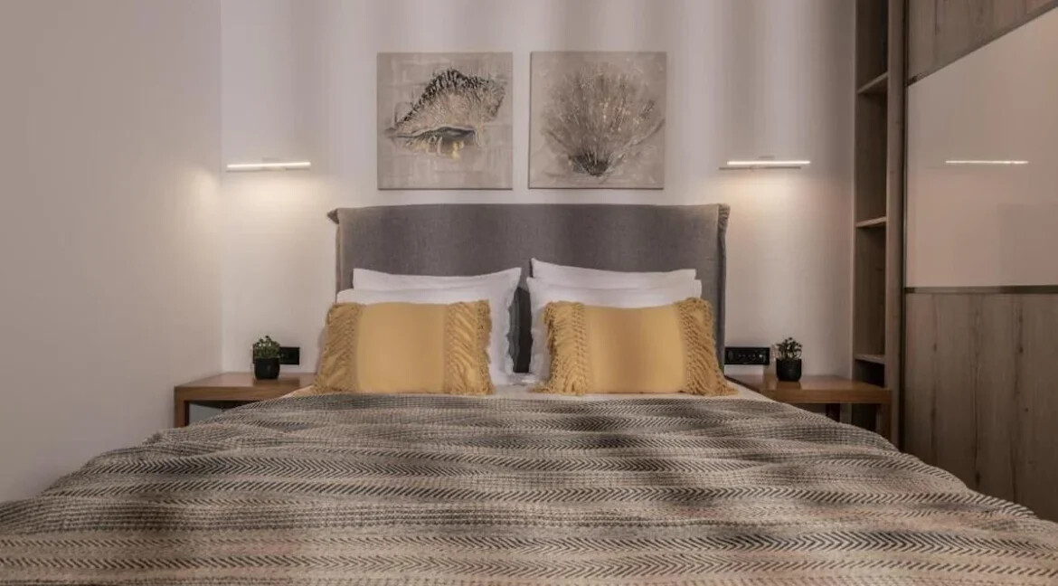 Sea-front villa Zakynthos 1