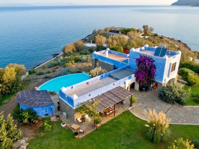 Luxury Seaside Villa Athens for sale