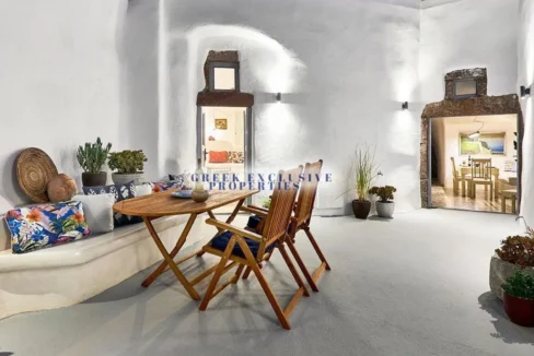 2 Charming Santorini Cave-Houses in Megalochori 25