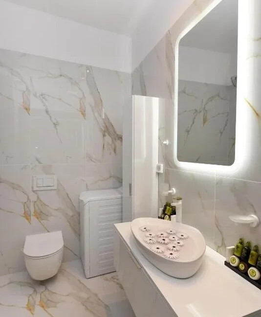 Beautiful Renovated Classical House in Syros Ermoupoli 5