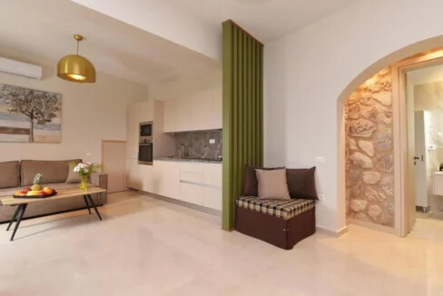 Beautiful Renovated Classical House in Syros Ermoupoli 6