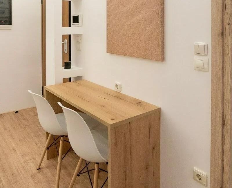 Building with 8 Fully-Equipped Suites - Ideal for Airbnb 15