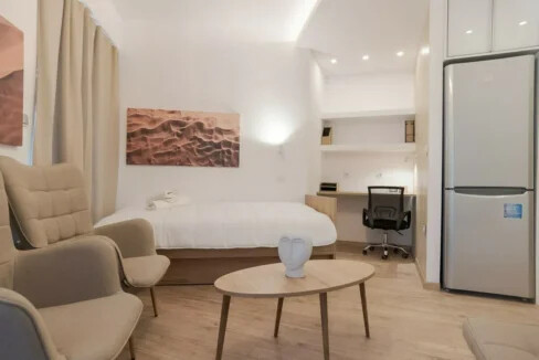 Building with 8 Fully-Equipped Suites - Ideal for Airbnb 8