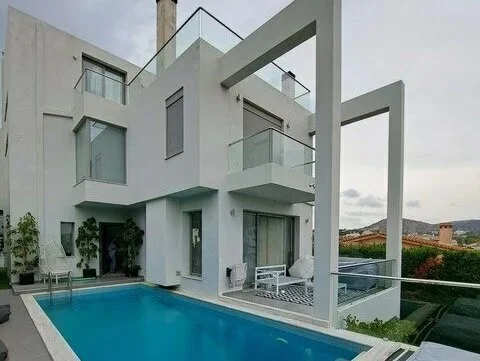 Luxury Property for Sale in Lagonissi, South Athens