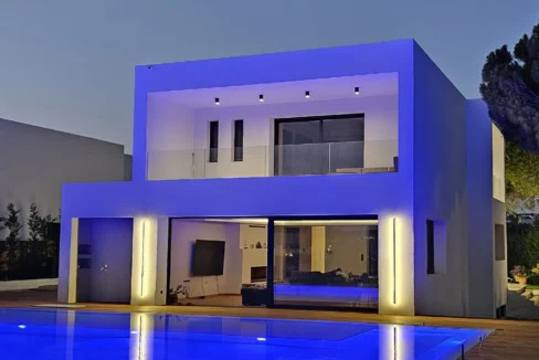 Luxury Villa for Sale in Vari, South Athens 1