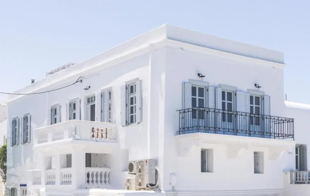 Mykonos Property for Sale: Exquisite Loft by the Sea 9