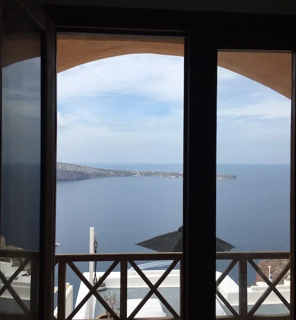 Santorini House with Sea View at Caldera Oia. Santorini Homes and Properties for sale 2