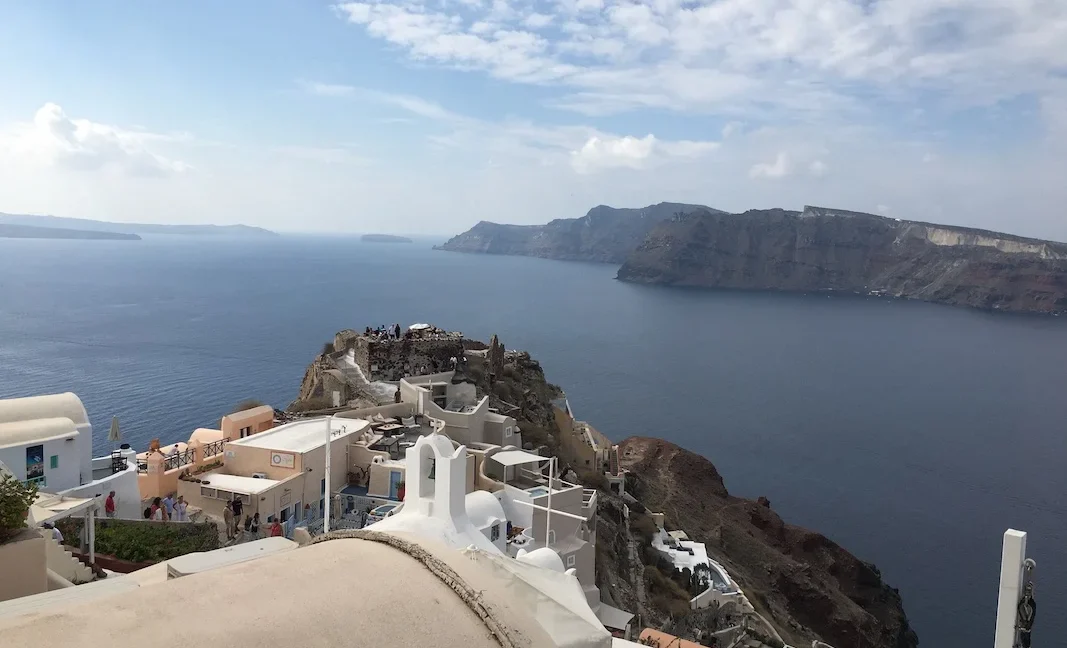 Santorini House with Sea View at Caldera Oia. Santorini Homes and Properties for sale 4