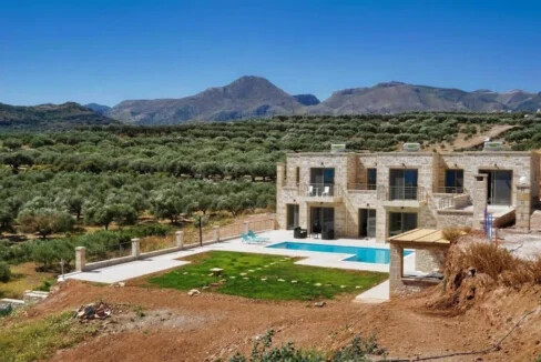 Seaside Stone Villas in Kissamos, Crete 10