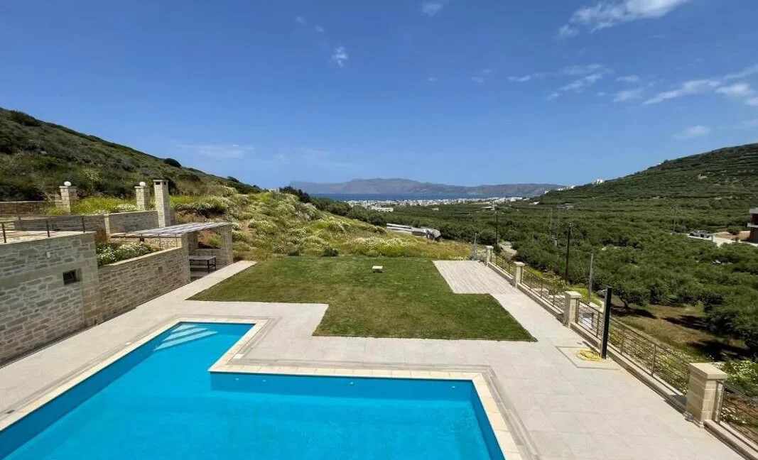 Seaside Stone Villas in Kissamos, Crete 3