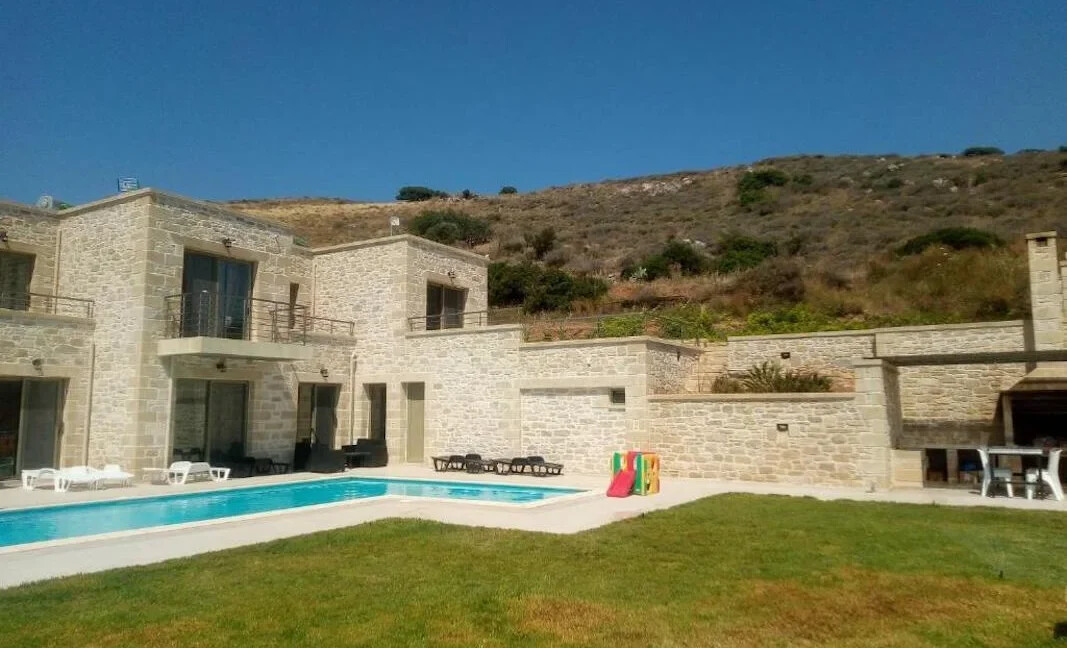 Seaside Stone Villas in Kissamos, Crete 6