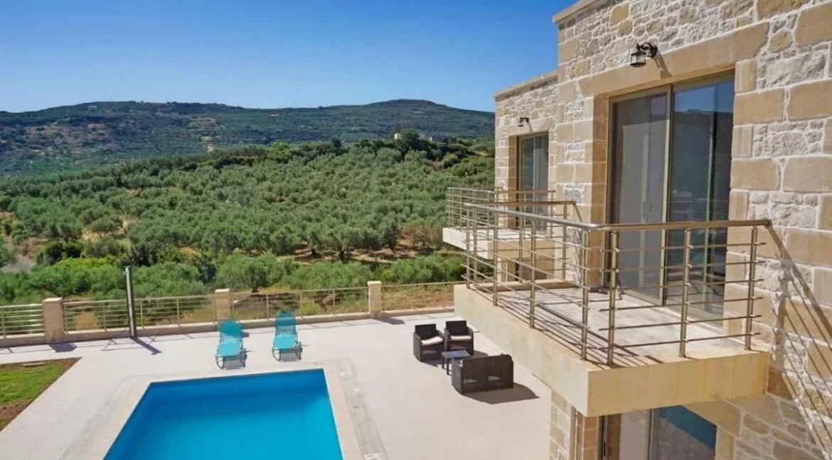 Seaside Stone Villas in Kissamos, Crete 7