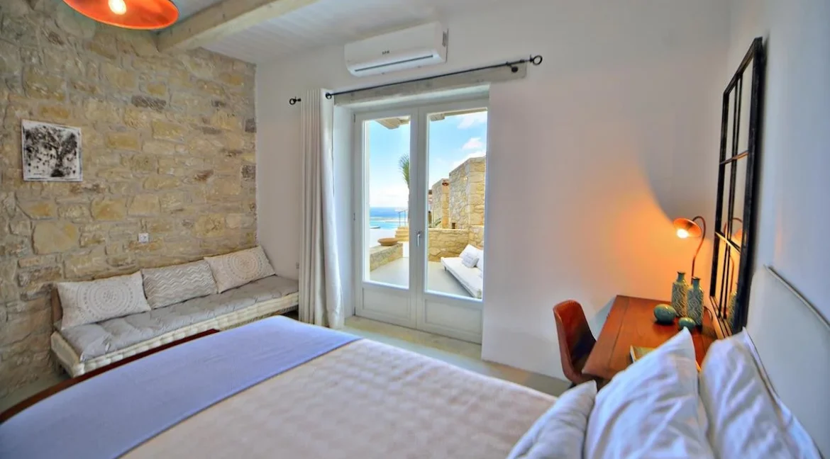 Spectacular Stone-Built Villa in Falassarna, Kissamos, Chania 1