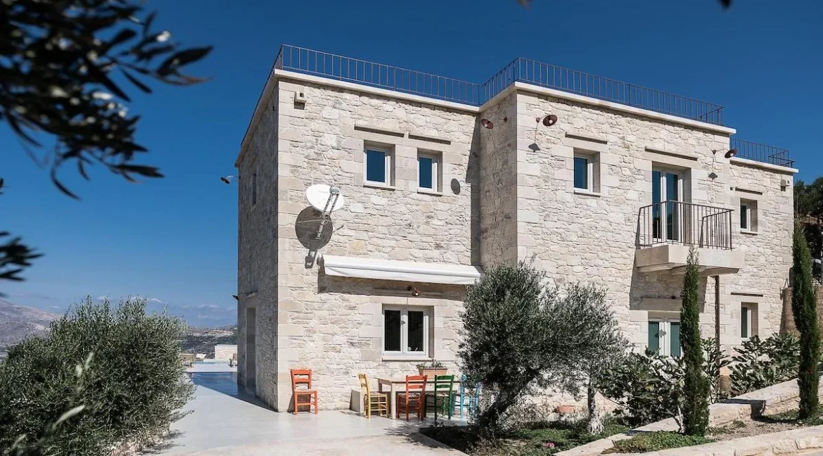 Spectacular Stone-Built Villa in Falassarna, Kissamos, Chania 3