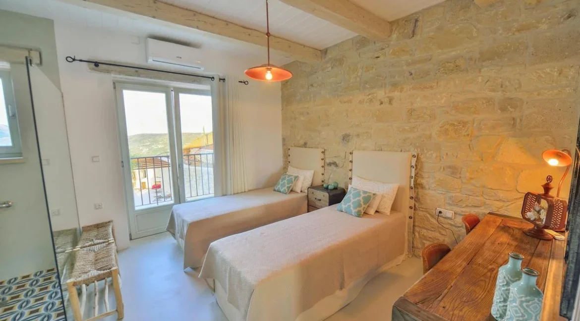 Spectacular Stone-Built Villa in Falassarna, Kissamos, Chania 8