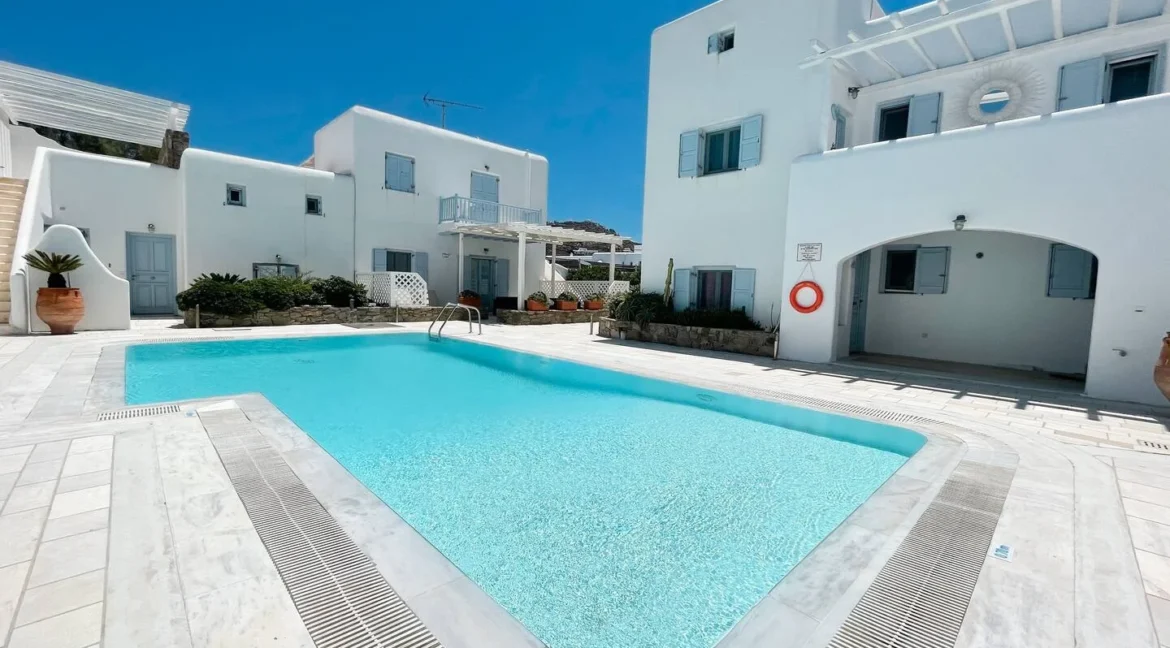 Stunning Mykonos Maisonette 28