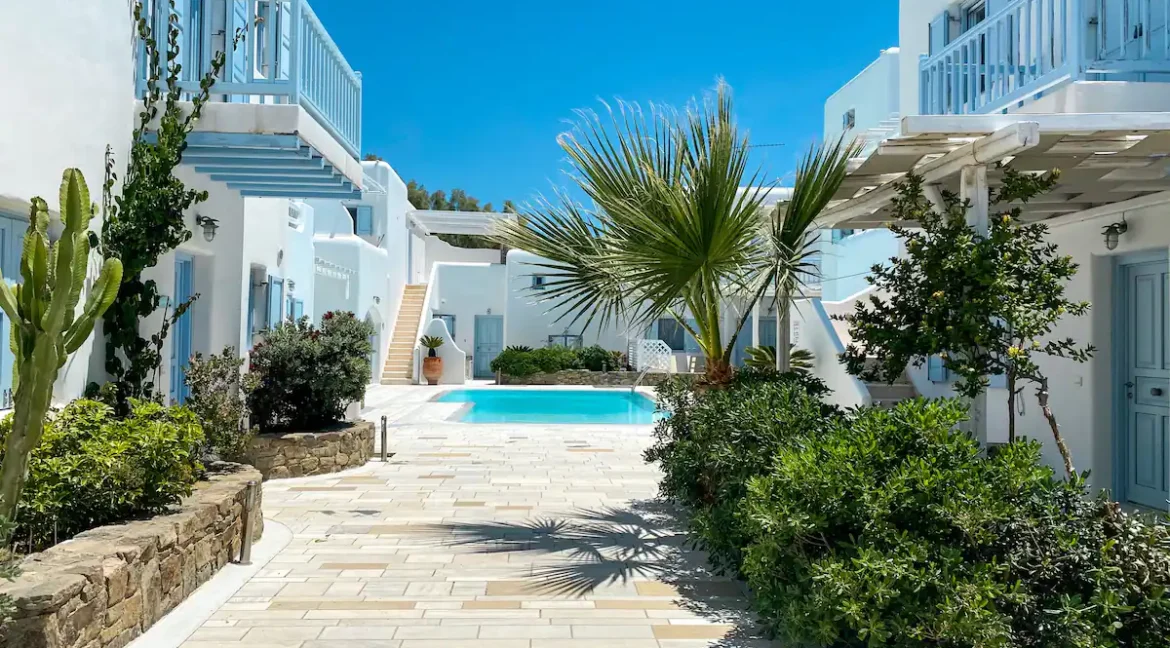 Stunning Mykonos Maisonette 30