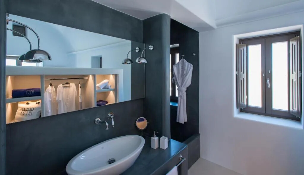 4 Luxury Houses for sale Oia Santorini 6