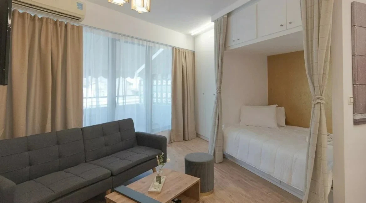 8 Apartments Building in Piraeus for Airbnb 11