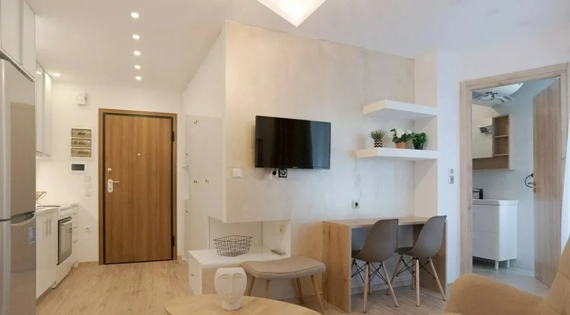 8 Apartments Building in Piraeus for Airbnb 6