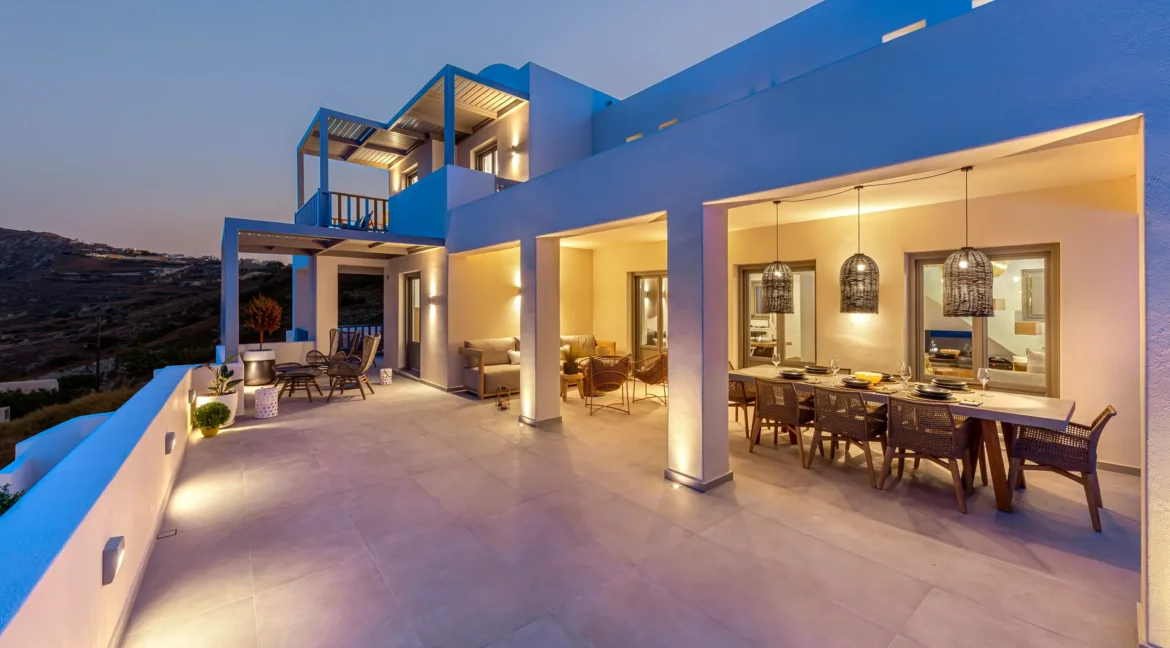 Excellent Property in Santorini, Exo Gonia 1