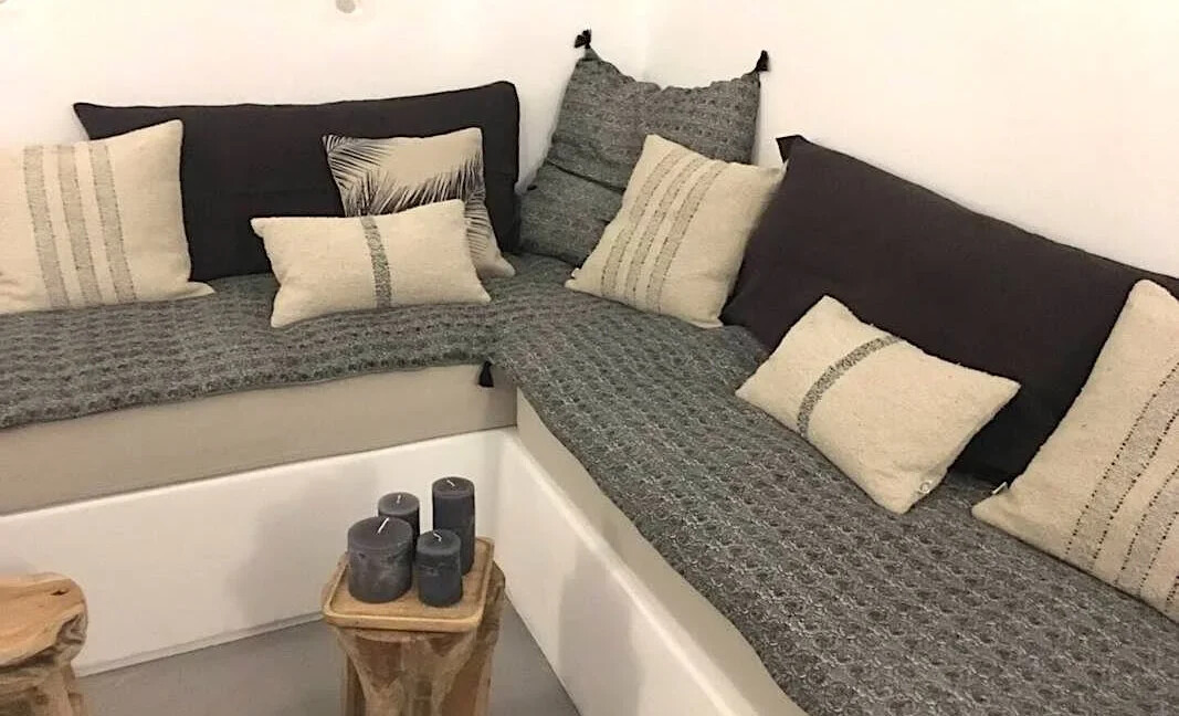 House for Sale Pyrgos Santorini 19