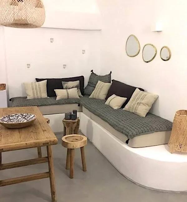 House for Sale Pyrgos Santorini 21