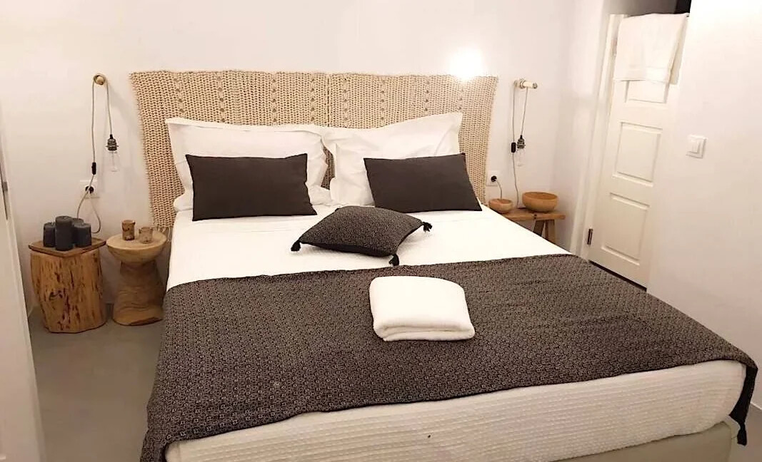 House for Sale Pyrgos Santorini 35