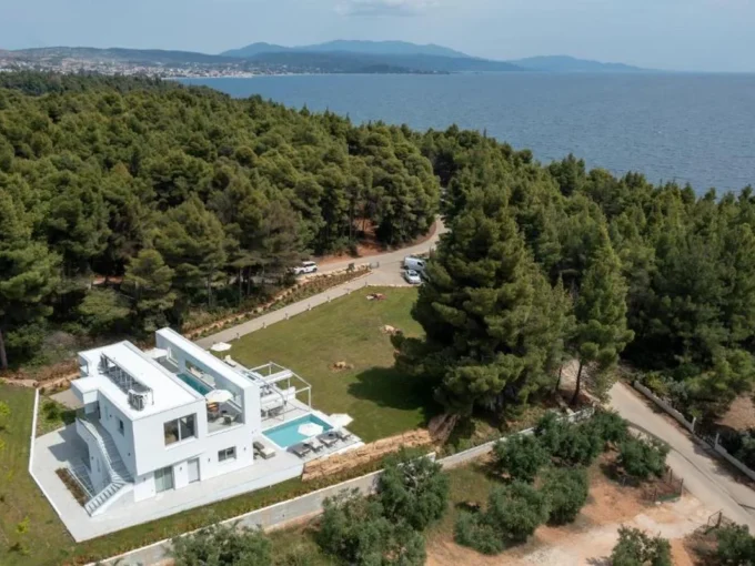 Luxury Building of 3 Maisonettes Halkidiki Property in Nikiti